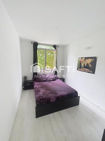 APPARTEMENT T 5 TRES LUMINEUX A PROXIMITE DU RER C