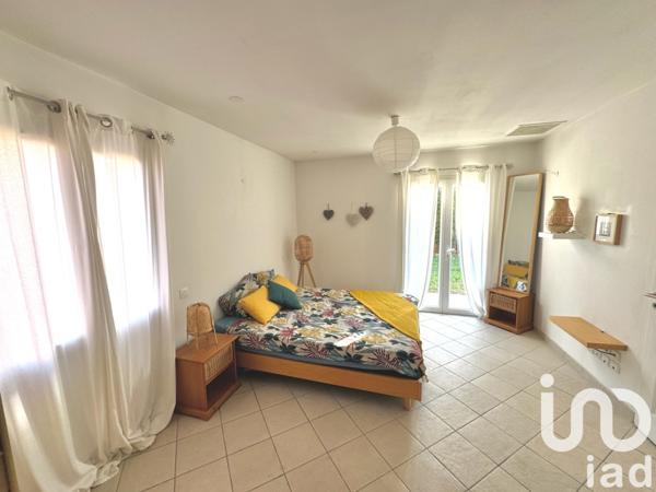 Maison à vendre 7 pièces 183 m² Cuers