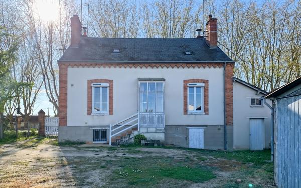 Maison à vendre    3 pièces •  La Ferté-Saint-Aubin