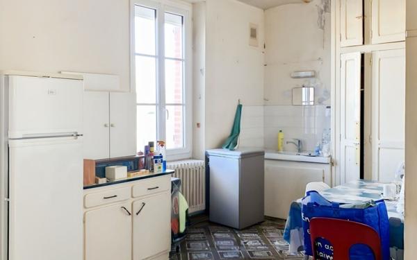 Maison à vendre    3 pièces •  La Ferté-Saint-Aubin