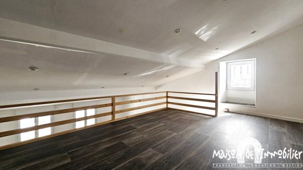 Vente Immeuble locatif à titre d'investissement - 3 Lots - 335m² - COGNAC