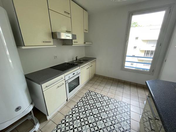 Appartement Rosny Sous Bois 3 pièce(s) 69.05 m2