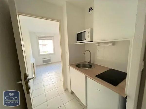 Appartement à louer 1 pièce 19.3m² Aix-en-Provence (13100)