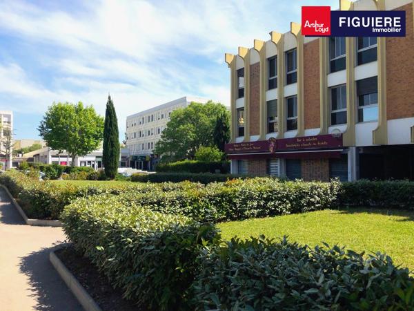 BUREAUX À VENDRE AU COEUR DU PAAP