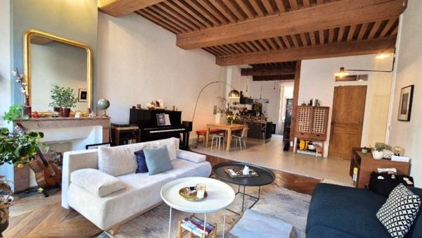 Appartement à LYON 6E ARRONDISSEMENT, 69006 - 3 pièces 96m²
