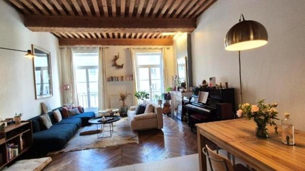 Appartement à LYON 6E ARRONDISSEMENT, 69006 - 3 pièces 96m²