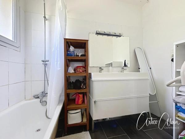 Maison de plain pied de 146 m² sur un terrain de 1000 m² environ