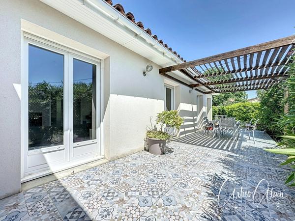 Maison de plain pied de 146 m² sur un terrain de 1000 m² environ