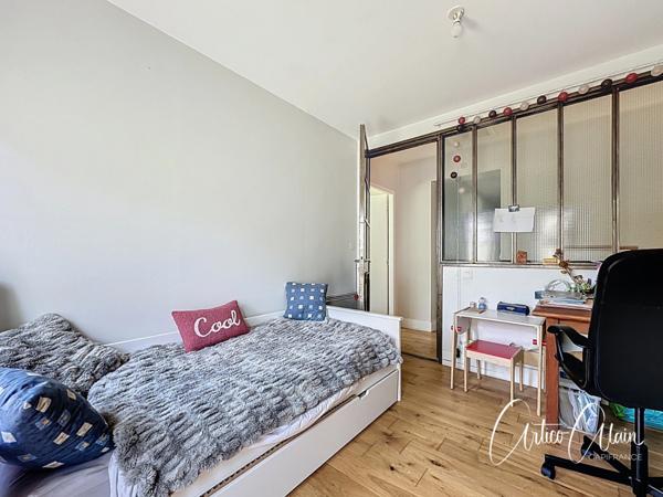 Maison de plain pied de 146 m² sur un terrain de 1000 m² environ