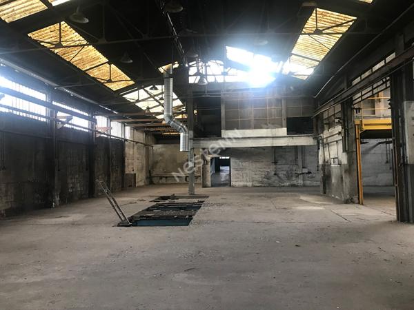 MAIRIE DE MONTEUIL LOCAL DE 154M² A LOUER