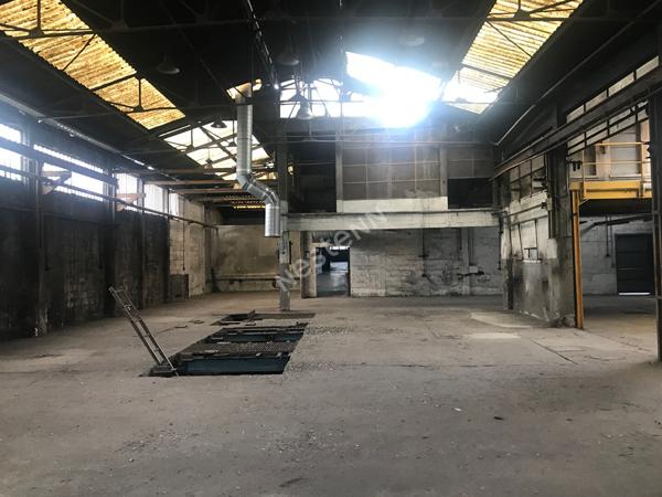 MAIRIE DE MONTEUIL LOCAL DE 154M² A LOUER