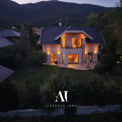 Maison Individuelle T5 – 200 M² – 4 Chambres – Vue Alpes & Jura – Double Garage – Terrain 880 M² – Divonne les Bain 01220