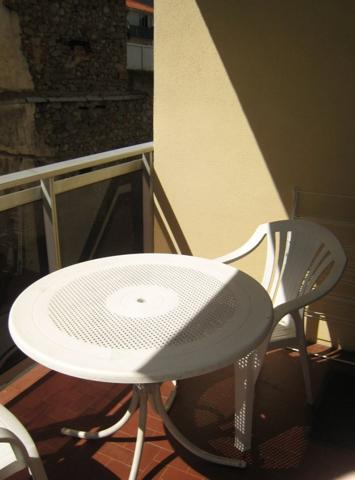 F1 meublé de 32m² + balcon 5m²