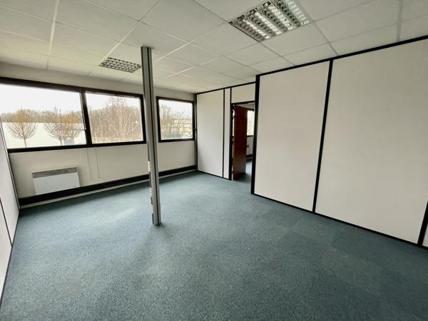 Bureaux à louer à CLEON 76410