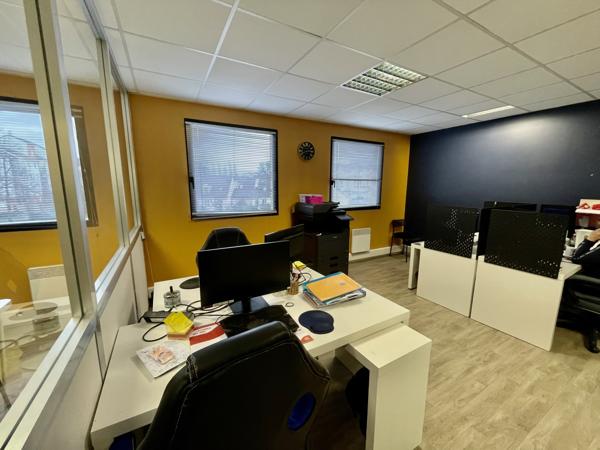 Bureaux à louer à CLEON 76410