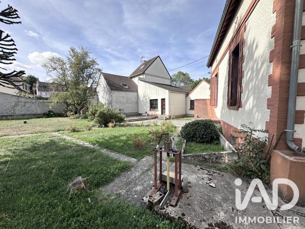 Maison à vendre 4 pièces 87 m² Fontenay-en-Parisis