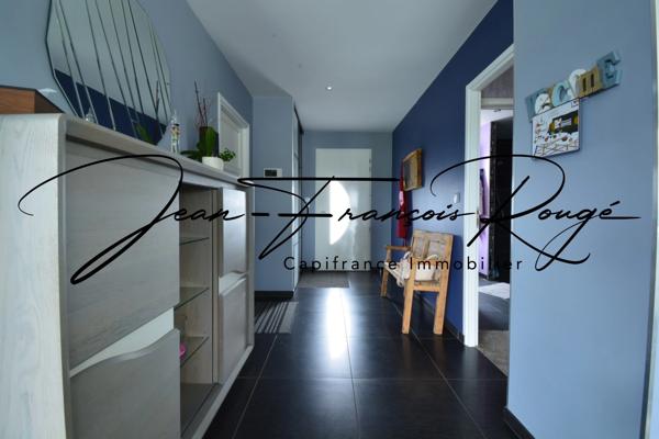 Magnifique plain-pied de 200 m² proche des commerces à Marigny le Lozon !!!