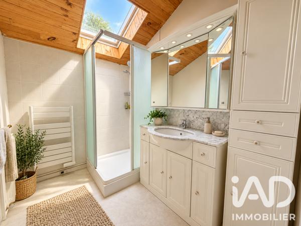 Maison à vendre 6 pièces 147 m² Chelles