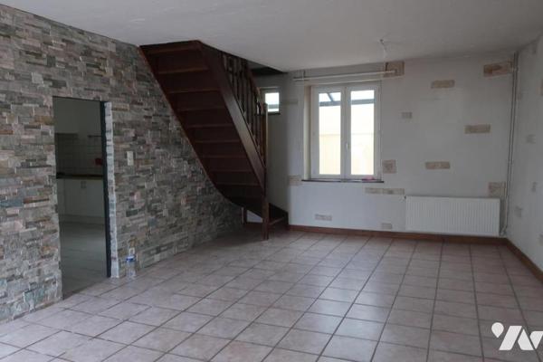 Maison T5 - Garage - Jardin. 677m² cadastré.