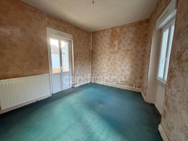 Maison de ville avec jardin proche sanctuaire