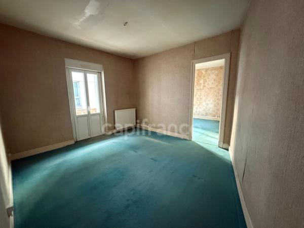 Maison de ville avec jardin proche sanctuaire