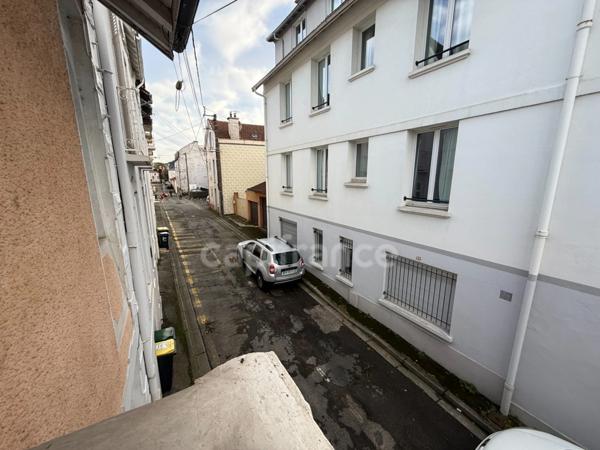 Maison de ville avec jardin proche sanctuaire