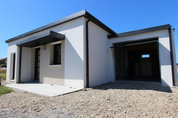 location maison neuve de plain pied et normes pmr à Concarneau