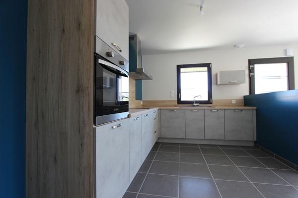 location maison neuve de plain pied et normes pmr à Concarneau