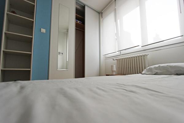 UNE CHALEUREUSE MAISON DANS LE QUARTIER DE SAINT-MARC. -