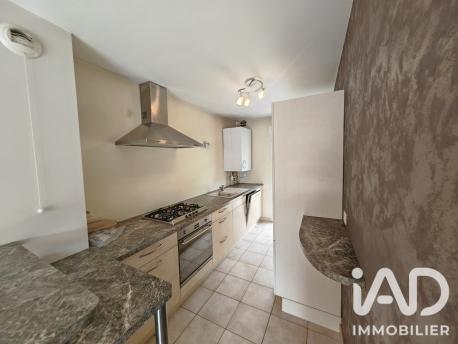 Maison à vendre 4 pièces 81 m² Les Fins