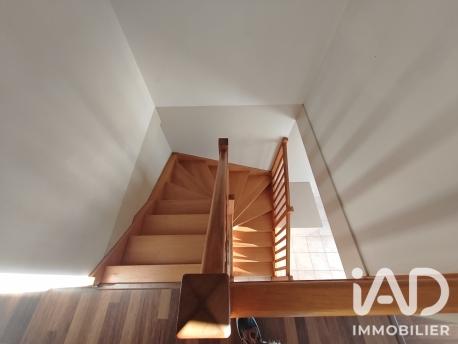 Maison à vendre 4 pièces 81 m² Les Fins
