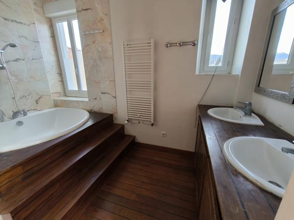 Maison 4 pièces - 90 m² Exclusivité efficity