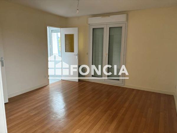 Location Studio 30.52 m² - 18 RUE DES GRANGES Moret Sur Loing 77250