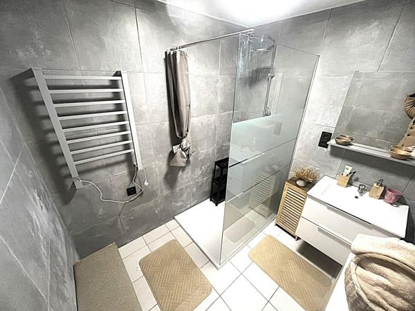 MAISON QUISSAC 140 m2 5 CHAMBRES