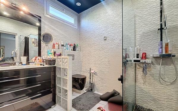 Maison à vendre    8 pièces • 273 m2 Anglet