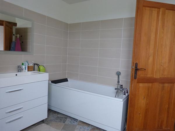 Maison pierre Chancelade 8 pièce(s) sur 160m² plus deux gites de 110 m² soit 270 m2