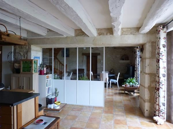 Maison pierre Chancelade 8 pièce(s) sur 160m² plus deux gites de 110 m² soit 270 m2