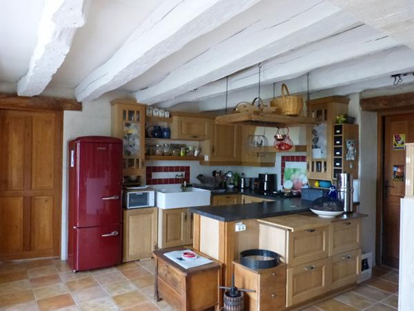 Maison pierre Chancelade 8 pièce(s) sur 160m² plus deux gites de 110 m² soit 270 m2