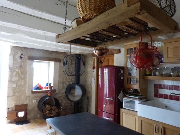 Maison pierre Chancelade 8 pièce(s) sur 160m² plus deux gites de 110 m² soit 270 m2