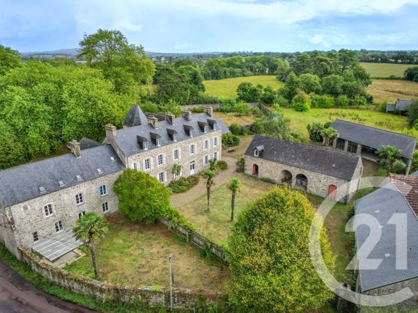 Maison à vendre  14 pièces - 526,30 m 2   DENNEVILLE  - 50