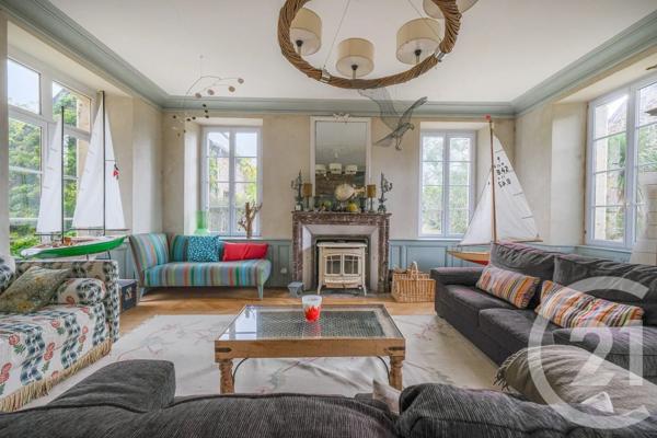 Maison à vendre  14 pièces - 526,30 m 2   DENNEVILLE  - 50