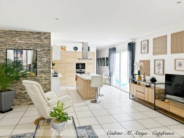 Maison à vendre Périgny, quartier Rompsay, 119m2, plain-pied, garage, jardin, véranda avec jacuzzi