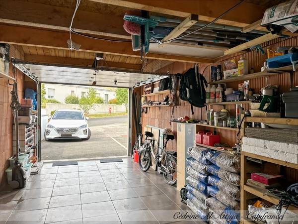 Maison à vendre Périgny, quartier Rompsay, 119m2, plain-pied, garage, jardin, véranda avec jacuzzi