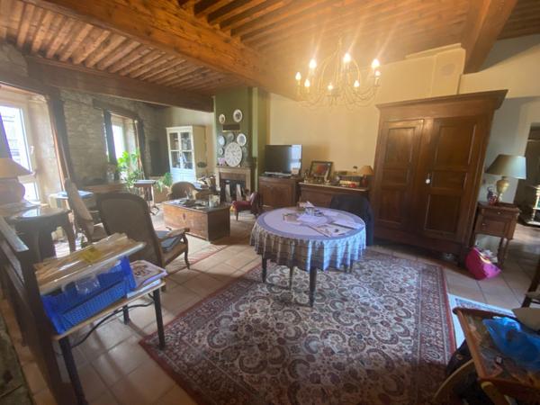 Belle maison avec jardin Intérieur