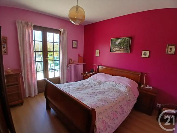 Maison à vendre  7 pièces - 140 m 2   ST PLANCHERS  - 50