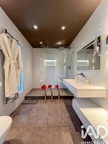 Maison à vendre 7 pièces 250 m² Grimaud