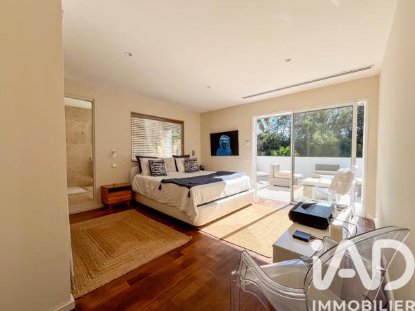 Maison à vendre 7 pièces 250 m² Grimaud