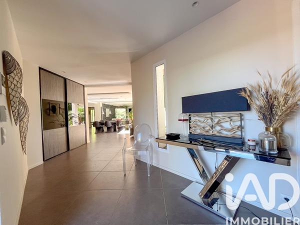 Maison à vendre 7 pièces 250 m² Grimaud
