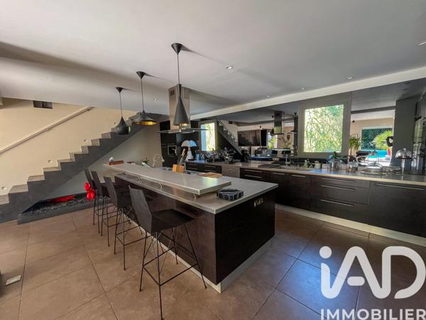 Maison à vendre 7 pièces 250 m² Grimaud
