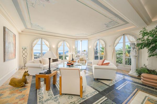 Vente Penthouse Cannes 8 Pièces 305 m²
